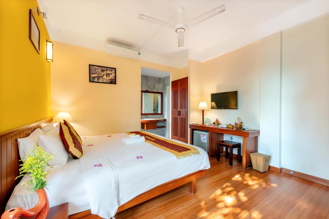 Riverside Oasis Hoi An Ancient Villa Екстер'єр фото